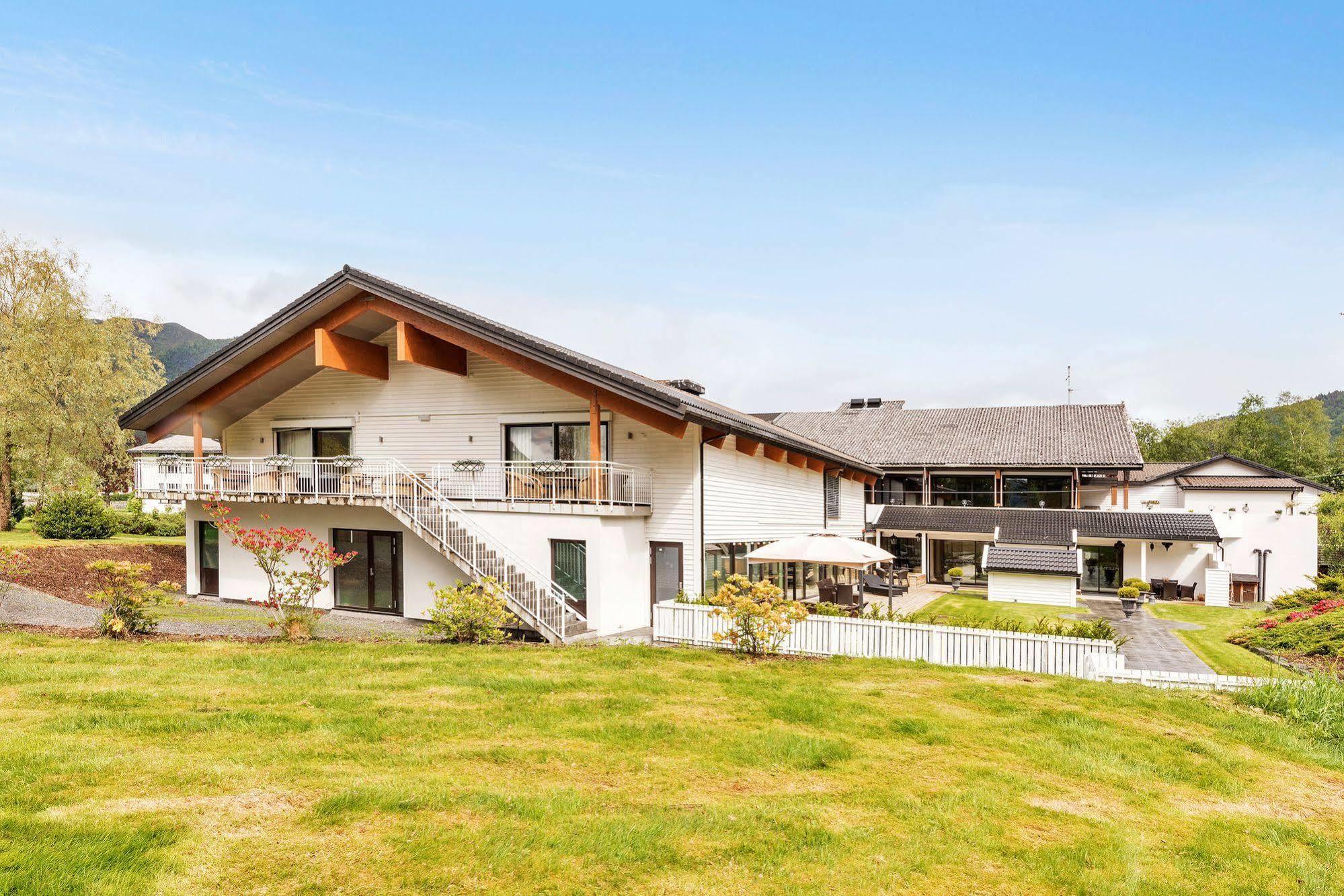 Nordfjord Hotell Nordfjordeid Luaran gambar